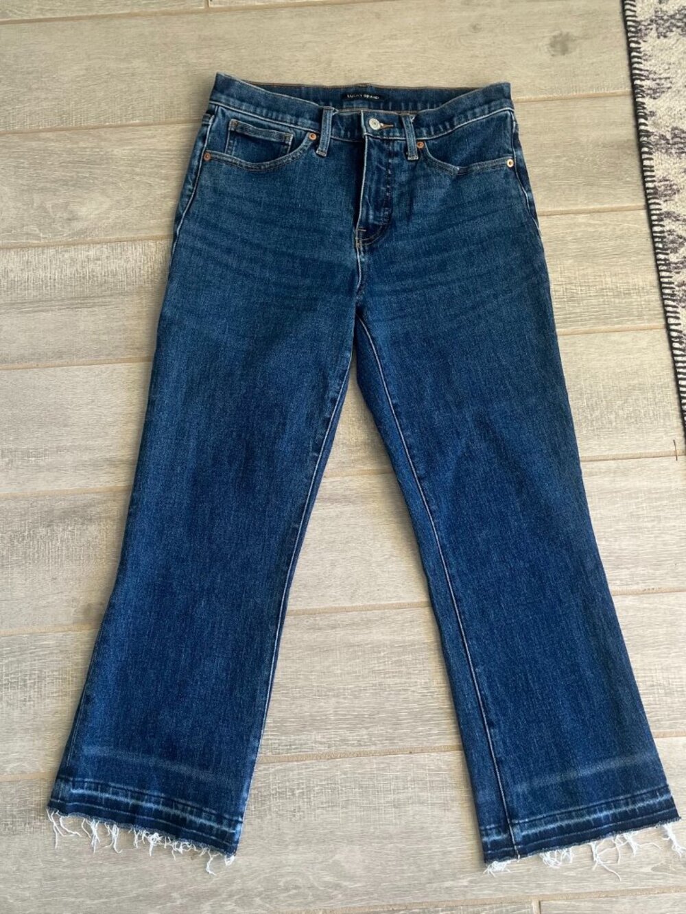 Lucky Brand Ava Crop Mini Boot Jeans Size 10/30R | Raw Hem Dark Wash
